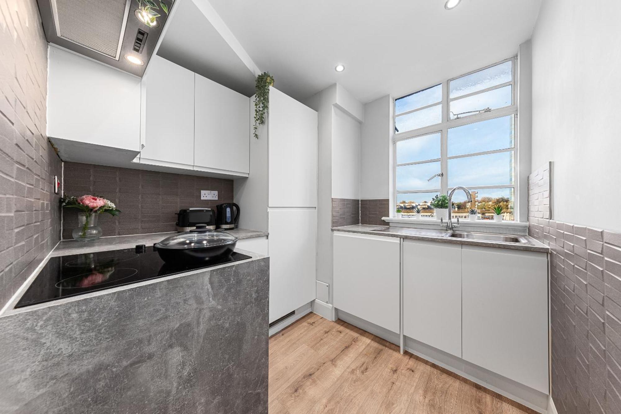Central London Luxury, Relaxing Apartment! 2 Mins From Paddington Station! エクステリア 写真