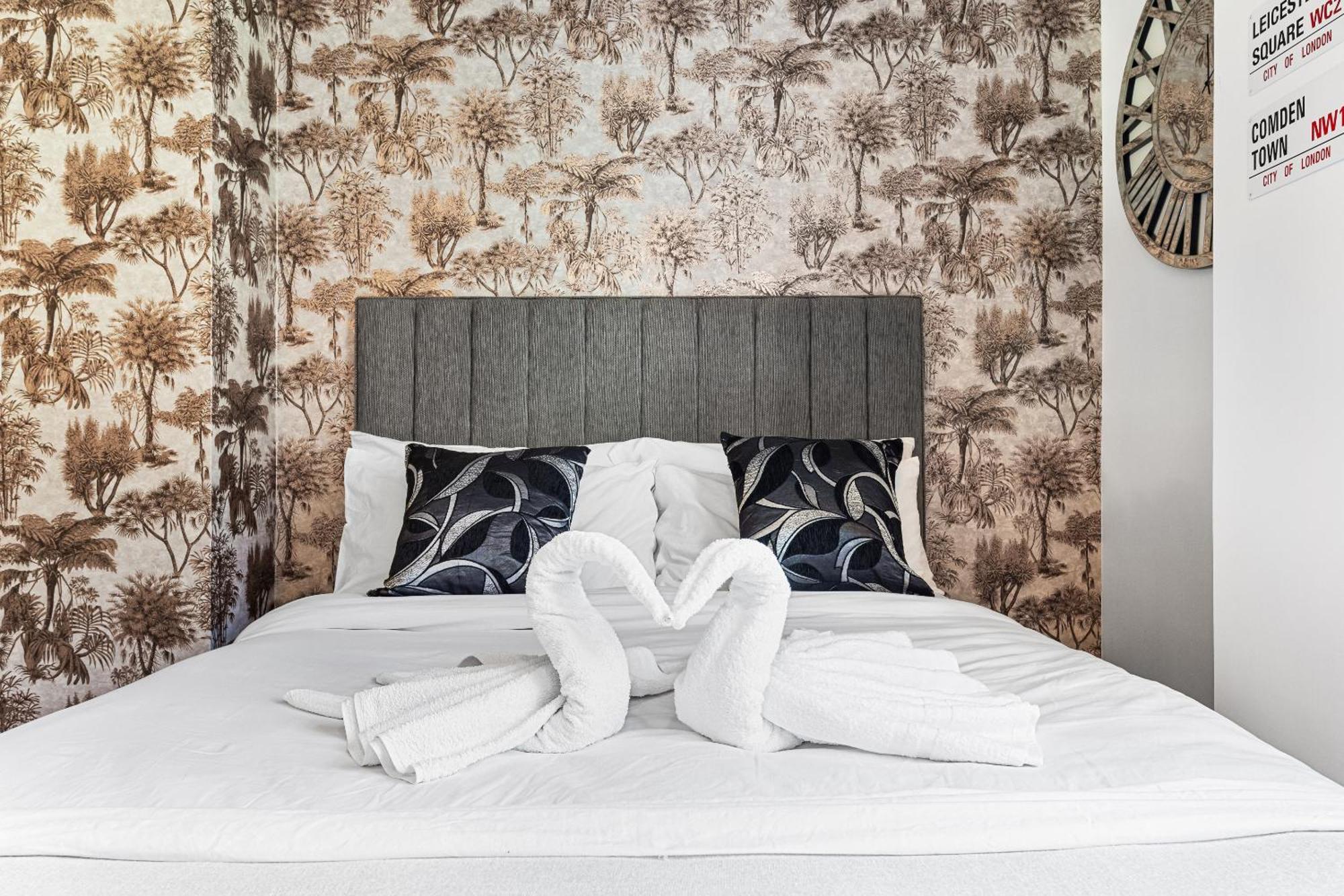 Central London Luxury, Relaxing Apartment! 2 Mins From Paddington Station! エクステリア 写真